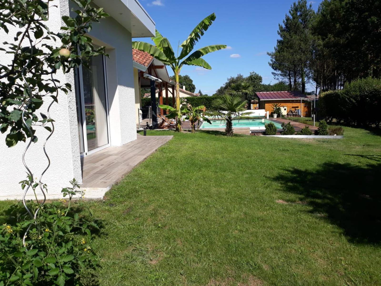 L'Atelier D'Adrien Apartment Lesgor ภายนอก รูปภาพ